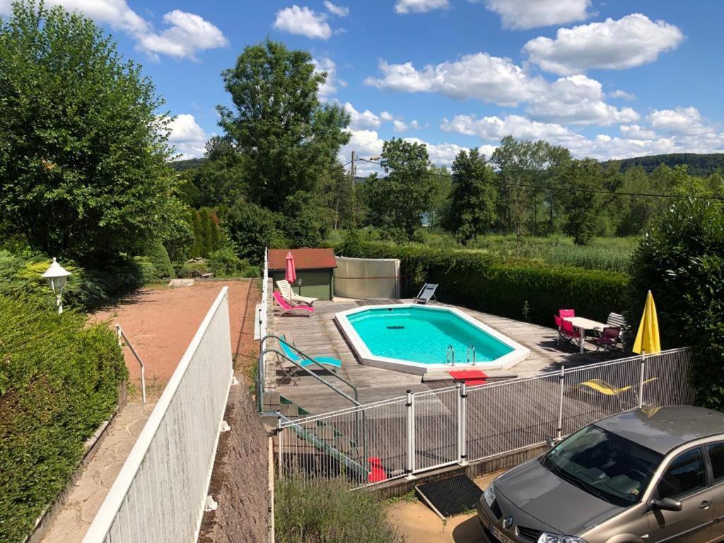 Maison/Gite Familial Dans Le Jura A 200M Du Lac Avec Piscine Privee Marigny  Екстериор снимка